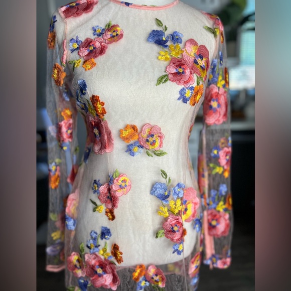 NWT For love & lemons Percy mini dress Peonies Size LARGE - Picture 8 of 14